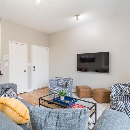 Vibrant And Modern 2-Bedroom Home Near Downtown Chicago Kültér fotó